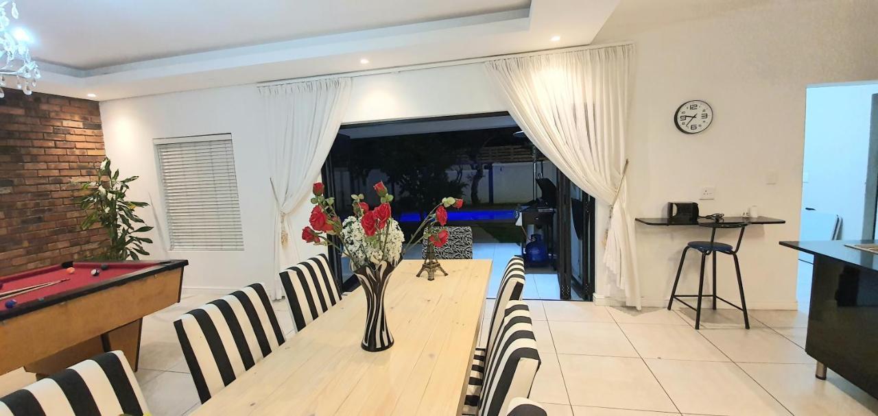 Villa Parisienne Modern Guest House Fokváros Kültér fotó